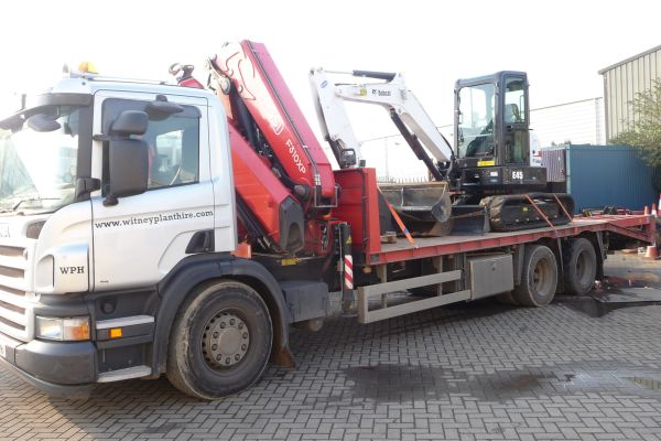 UK Cranes for Hiring